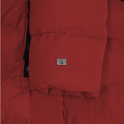 puffers-f_fl25-05-red_6_2025-08-28